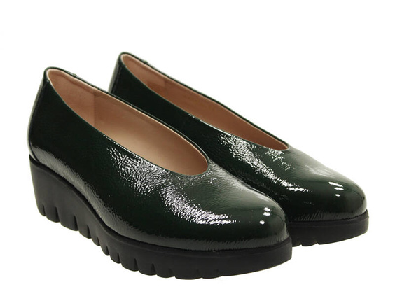 Fly wonders shoes hotsell