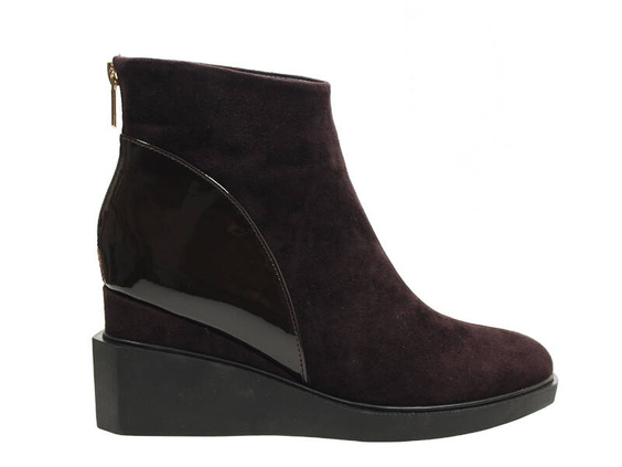 Loretta Vitale R401 ankle boots