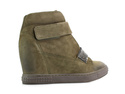 Sneakersy Carinii B3814