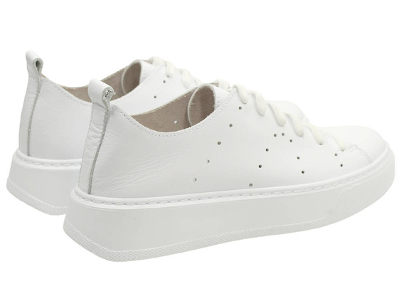 Nessi Low shoes 23411
