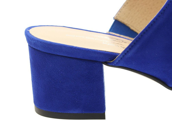 flip flops Brenda Zaro F2725