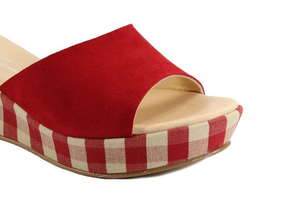 flip flops Brenda Zaro TZ2087